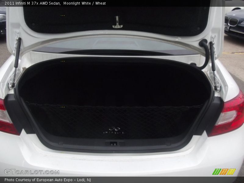 Moonlight White / Wheat 2011 Infiniti M 37x AWD Sedan