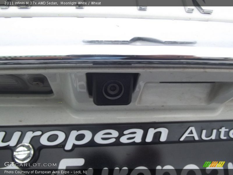 Moonlight White / Wheat 2011 Infiniti M 37x AWD Sedan