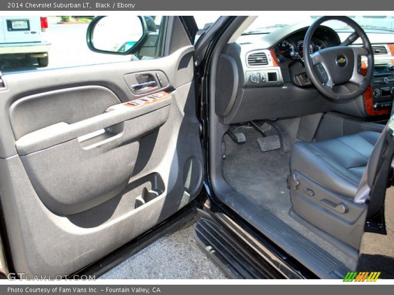Black / Ebony 2014 Chevrolet Suburban LT