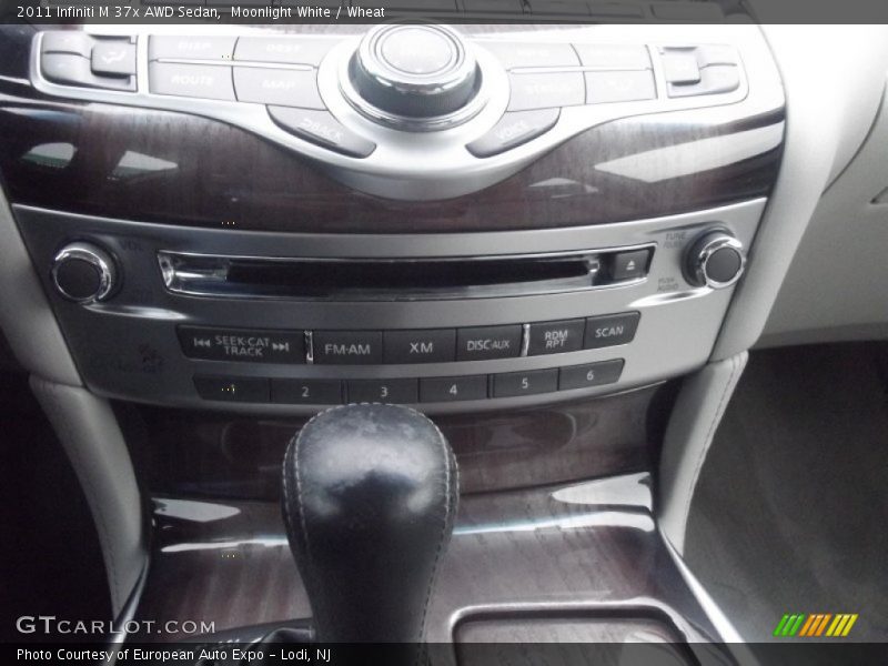 Moonlight White / Wheat 2011 Infiniti M 37x AWD Sedan