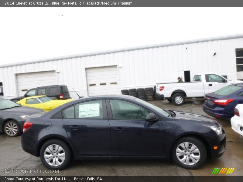 Blue Ray Metallic / Jet Black/Medium Titanium 2014 Chevrolet Cruze LS