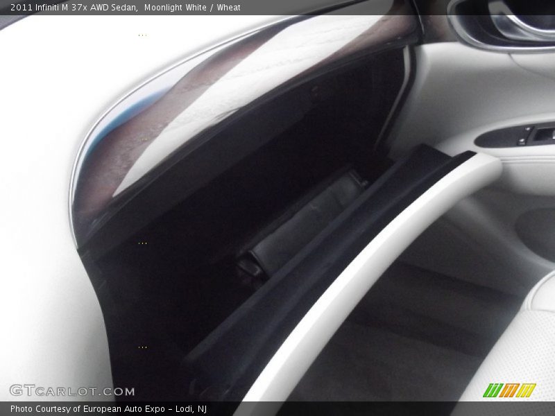 Moonlight White / Wheat 2011 Infiniti M 37x AWD Sedan