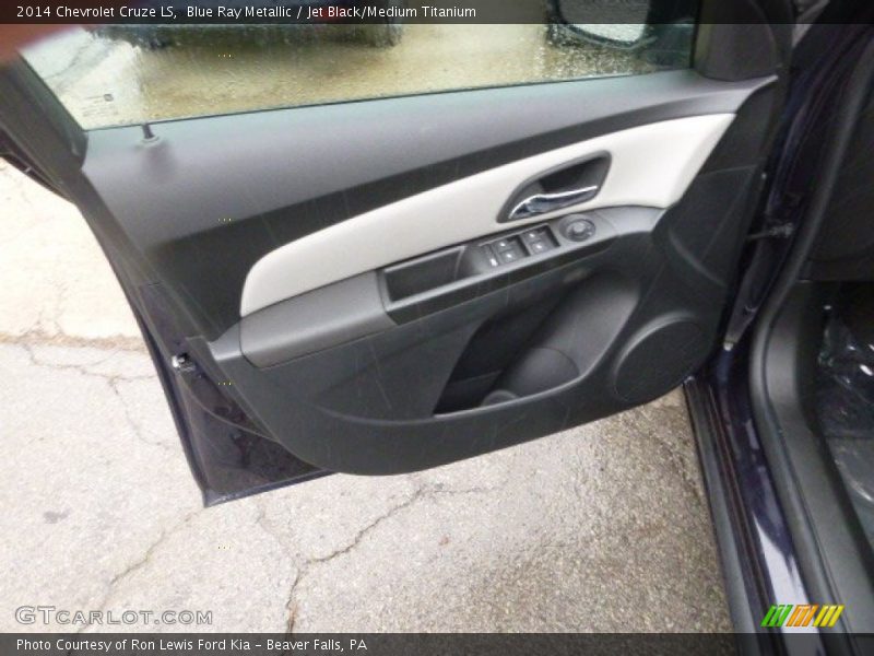 Blue Ray Metallic / Jet Black/Medium Titanium 2014 Chevrolet Cruze LS