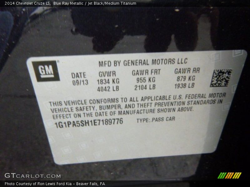 Blue Ray Metallic / Jet Black/Medium Titanium 2014 Chevrolet Cruze LS