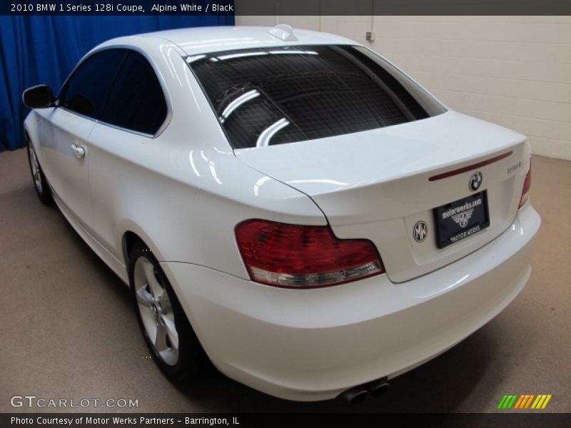 Alpine White / Black 2010 BMW 1 Series 128i Coupe