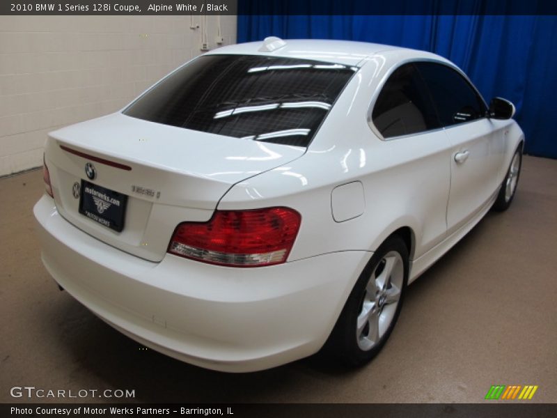 Alpine White / Black 2010 BMW 1 Series 128i Coupe