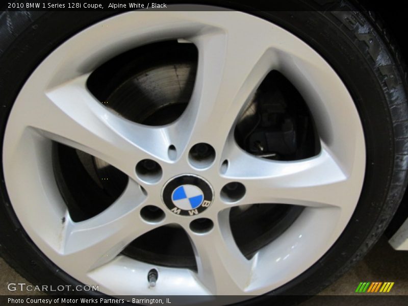 Alpine White / Black 2010 BMW 1 Series 128i Coupe