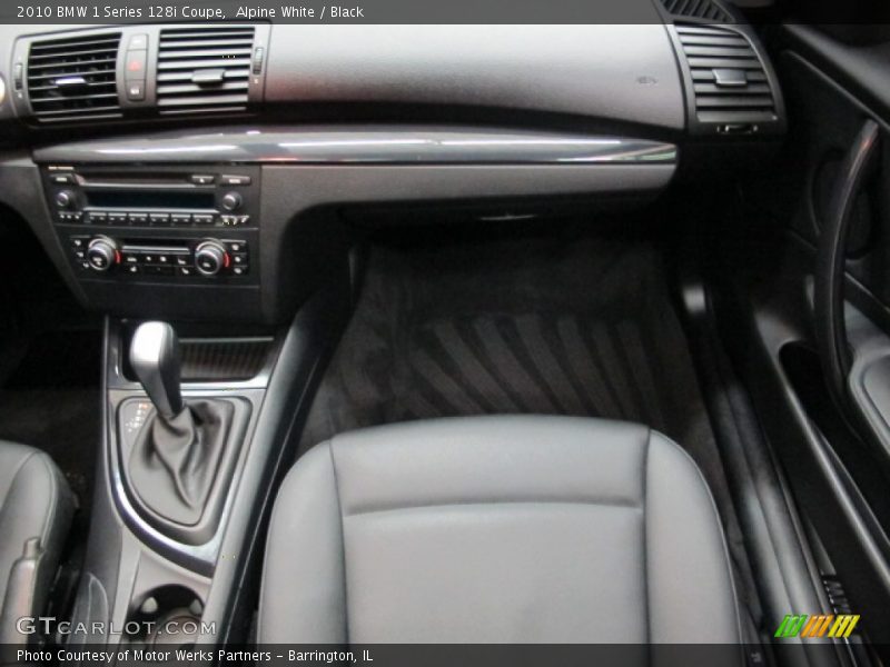 Alpine White / Black 2010 BMW 1 Series 128i Coupe