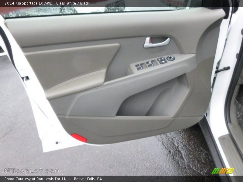 Clear White / Black 2014 Kia Sportage LX AWD
