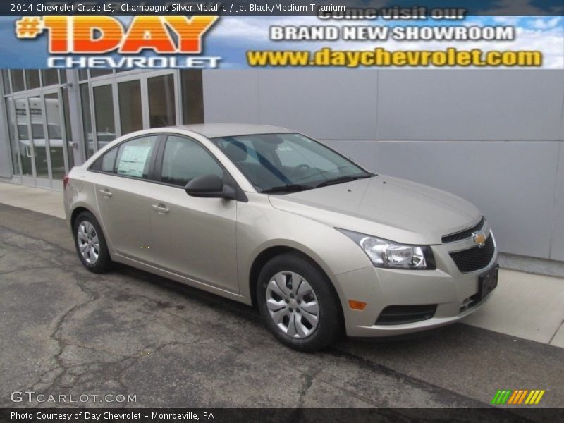 Champagne Silver Metallic / Jet Black/Medium Titanium 2014 Chevrolet Cruze LS