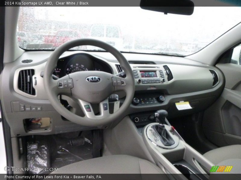 Clear White / Black 2014 Kia Sportage LX AWD