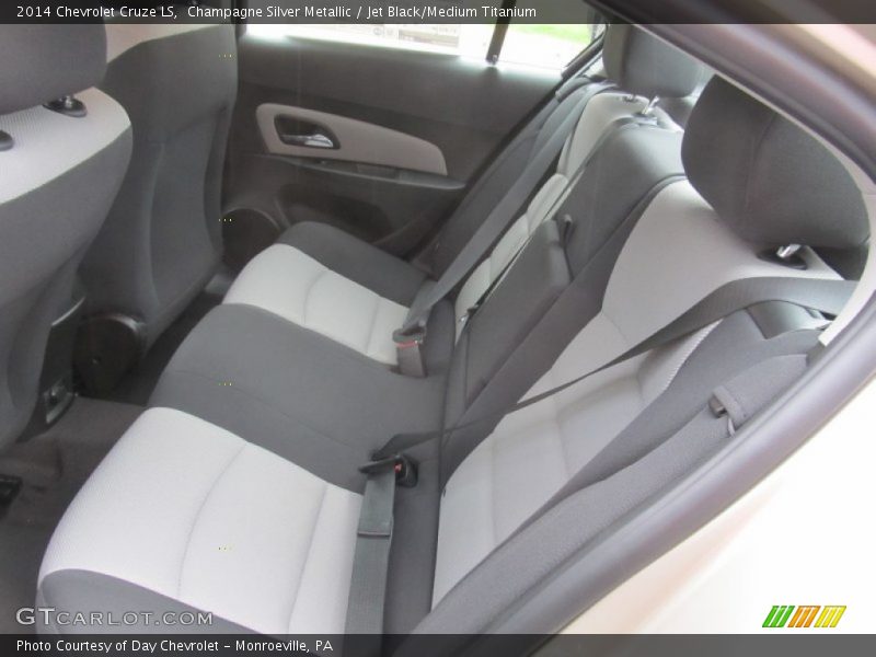 Champagne Silver Metallic / Jet Black/Medium Titanium 2014 Chevrolet Cruze LS