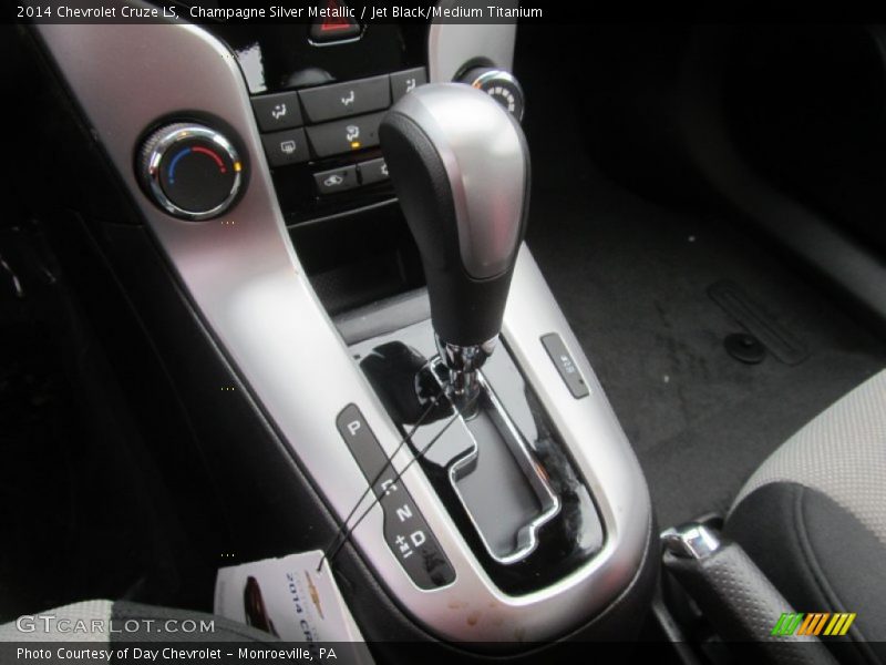 Champagne Silver Metallic / Jet Black/Medium Titanium 2014 Chevrolet Cruze LS