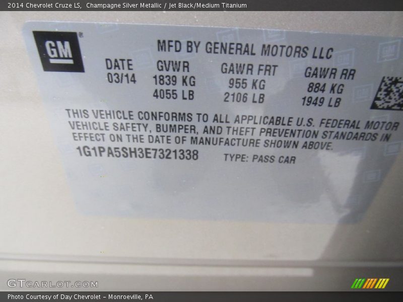 Champagne Silver Metallic / Jet Black/Medium Titanium 2014 Chevrolet Cruze LS