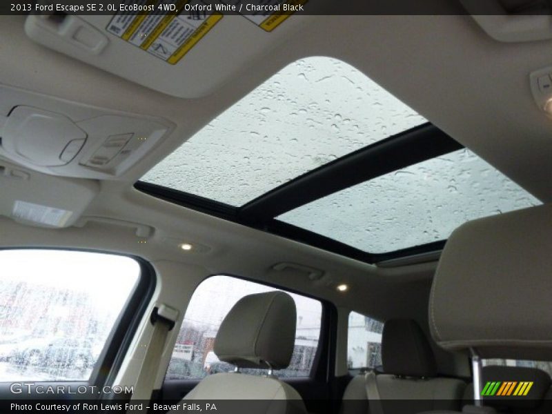 Oxford White / Charcoal Black 2013 Ford Escape SE 2.0L EcoBoost 4WD