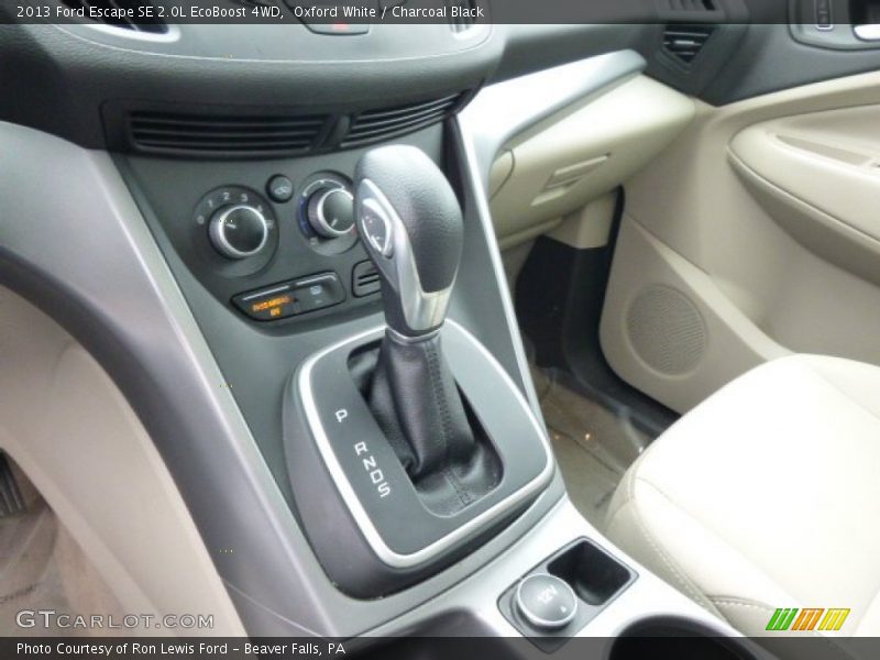 Oxford White / Charcoal Black 2013 Ford Escape SE 2.0L EcoBoost 4WD