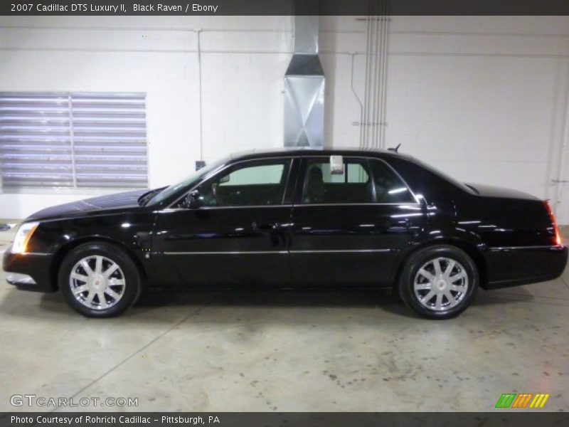 Black Raven / Ebony 2007 Cadillac DTS Luxury II