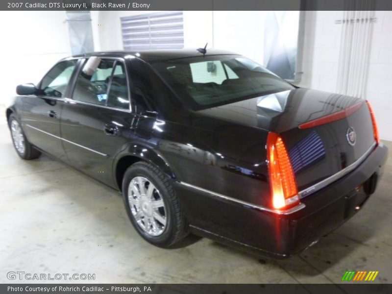 Black Raven / Ebony 2007 Cadillac DTS Luxury II