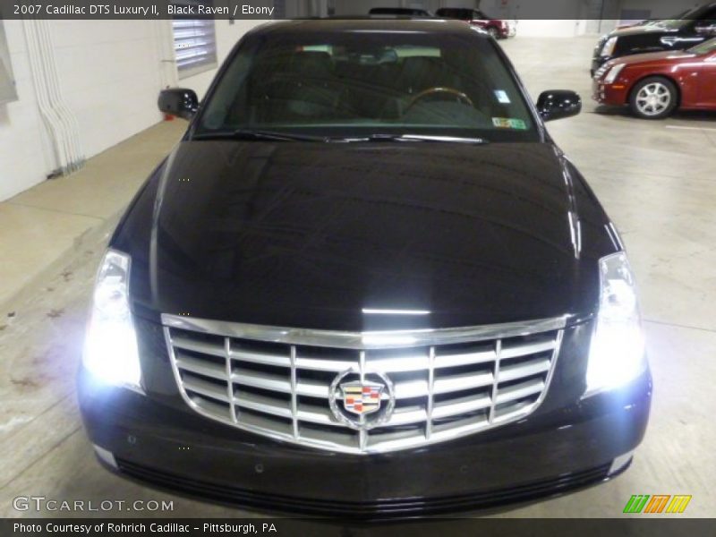 Black Raven / Ebony 2007 Cadillac DTS Luxury II