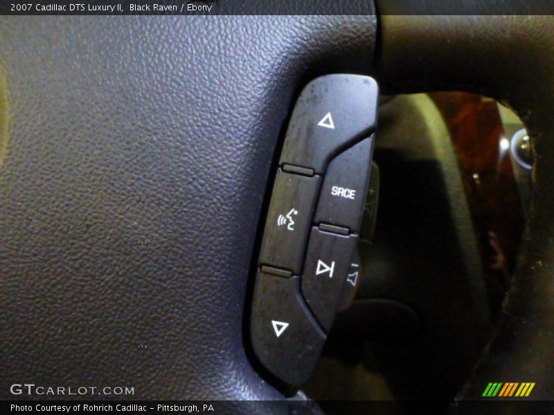 Black Raven / Ebony 2007 Cadillac DTS Luxury II