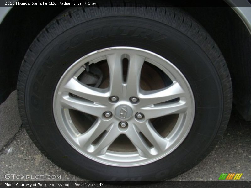 Radiant Silver / Gray 2010 Hyundai Santa Fe GLS