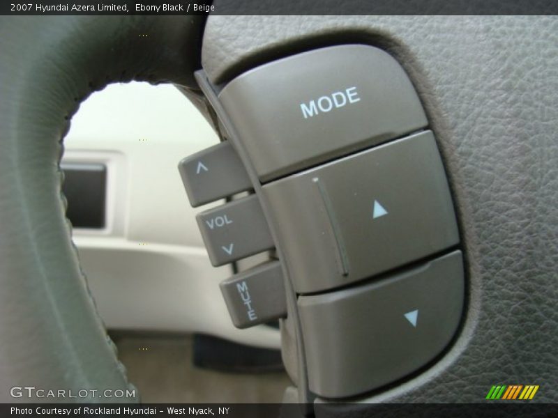 Ebony Black / Beige 2007 Hyundai Azera Limited