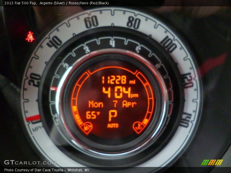 Argento (Silver) / Rosso/Nero (Red/Black) 2013 Fiat 500 Pop