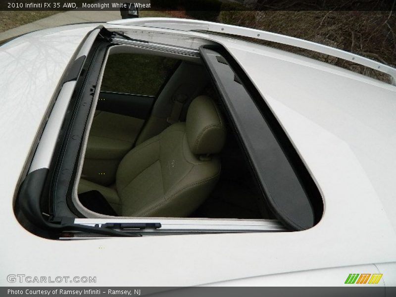 Sunroof of 2010 FX 35 AWD