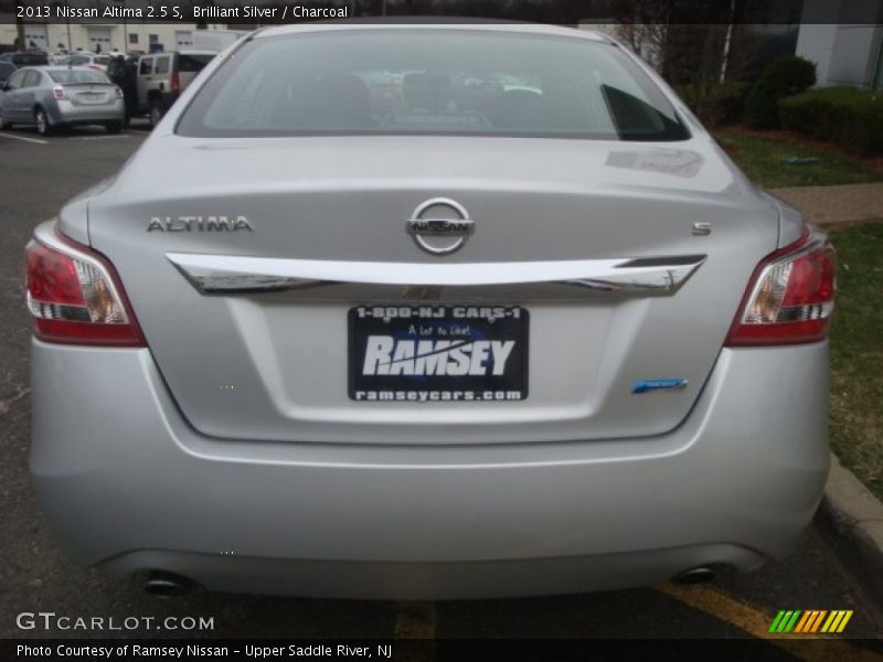 Brilliant Silver / Charcoal 2013 Nissan Altima 2.5 S