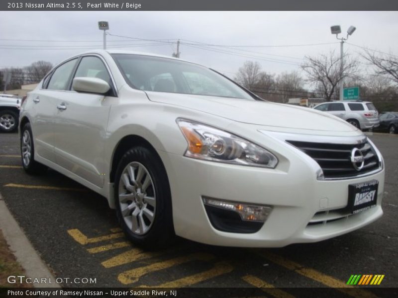Pearl White / Beige 2013 Nissan Altima 2.5 S
