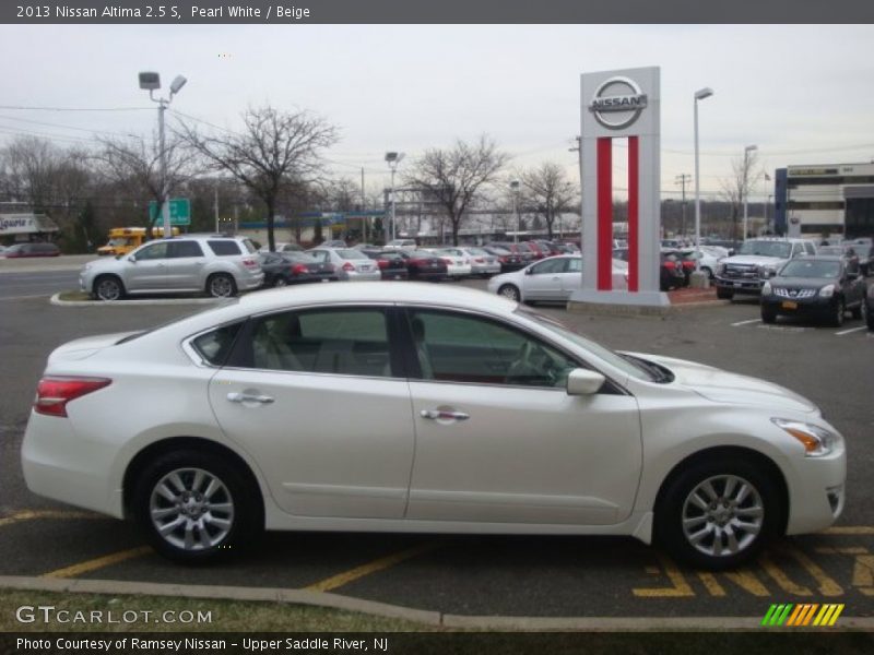 Pearl White / Beige 2013 Nissan Altima 2.5 S