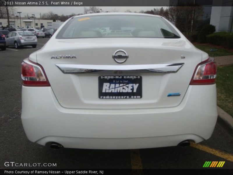 Pearl White / Beige 2013 Nissan Altima 2.5 S