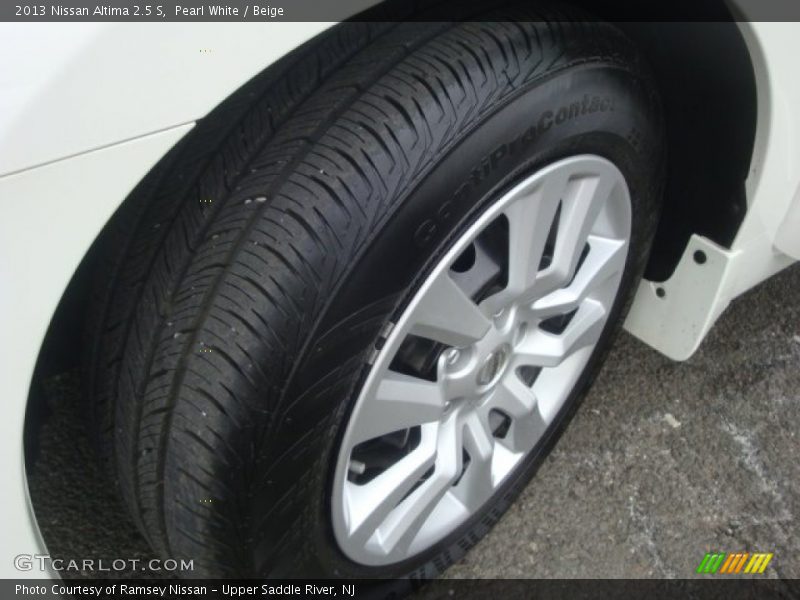Pearl White / Beige 2013 Nissan Altima 2.5 S