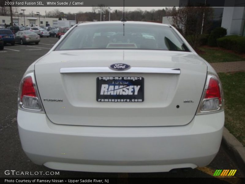 White Suede / Camel 2009 Ford Fusion SEL