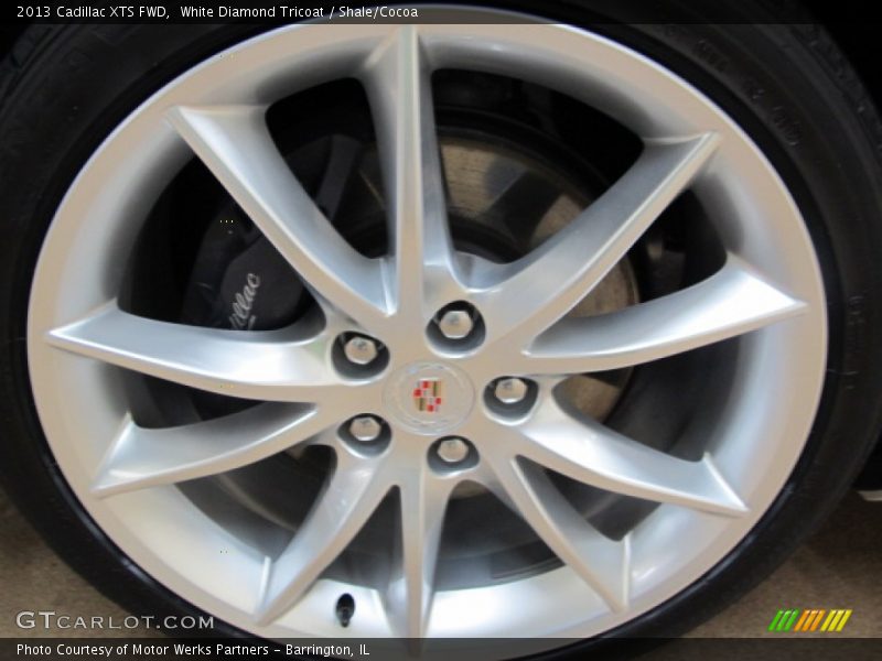 White Diamond Tricoat / Shale/Cocoa 2013 Cadillac XTS FWD