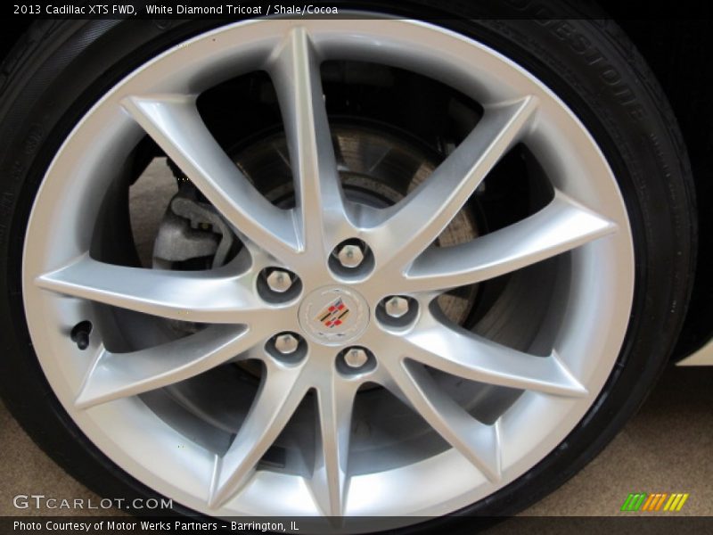 White Diamond Tricoat / Shale/Cocoa 2013 Cadillac XTS FWD