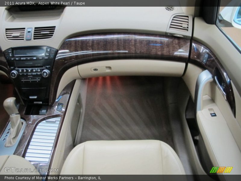 Aspen White Pearl / Taupe 2011 Acura MDX