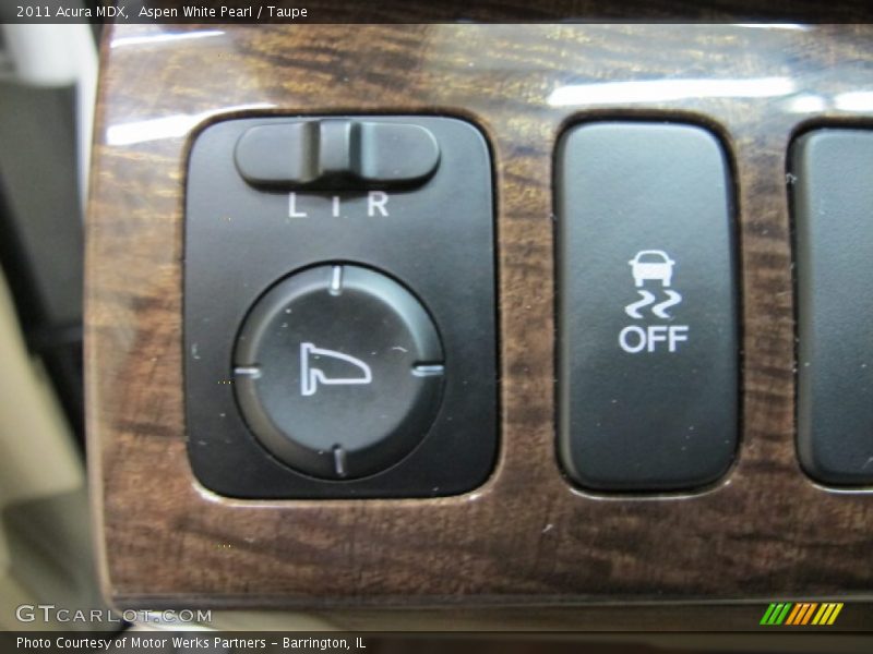 Aspen White Pearl / Taupe 2011 Acura MDX