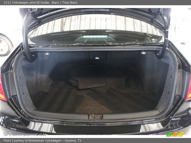 Black / Titan Black 2012 Volkswagen Jetta SE Sedan