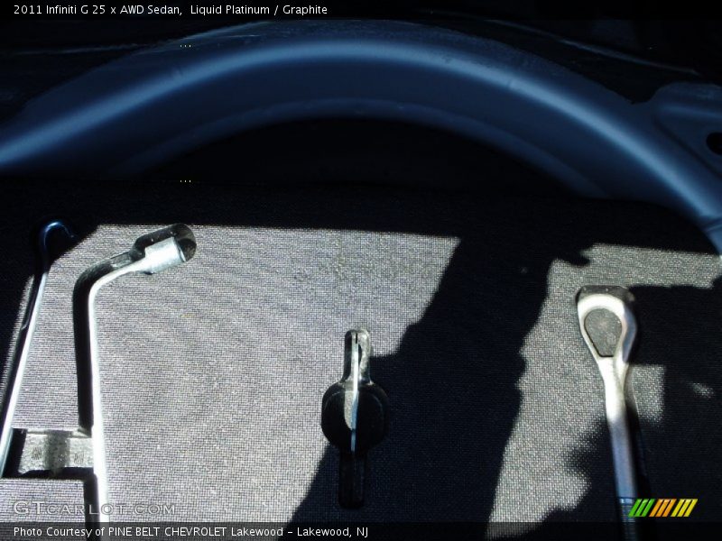 Liquid Platinum / Graphite 2011 Infiniti G 25 x AWD Sedan
