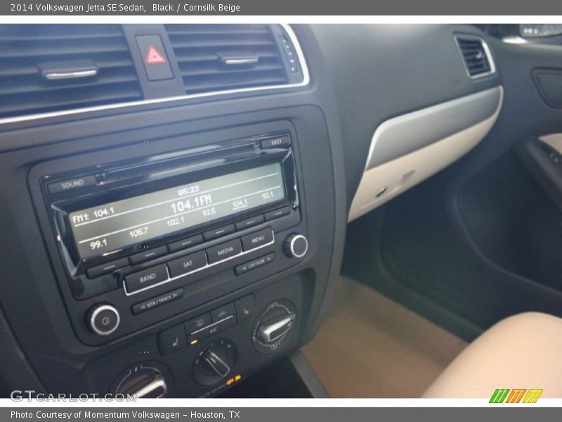 Black / Cornsilk Beige 2014 Volkswagen Jetta SE Sedan