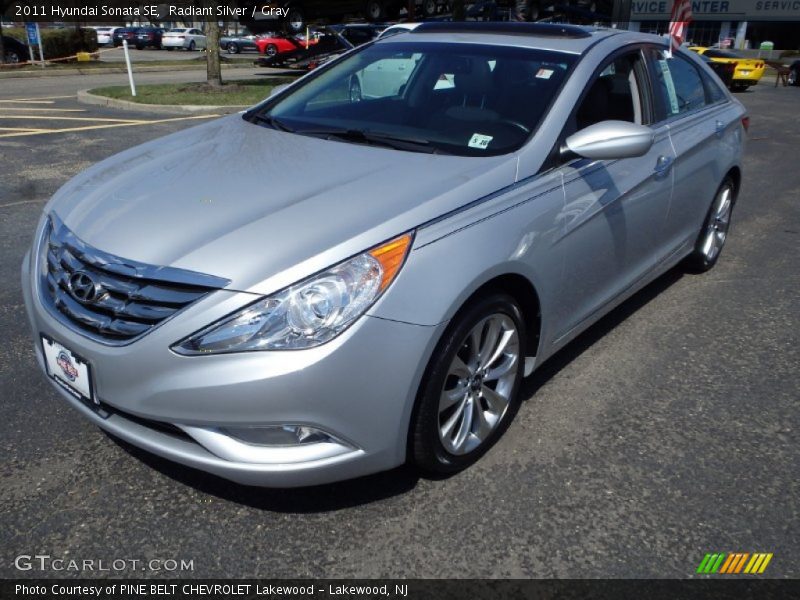 Radiant Silver / Gray 2011 Hyundai Sonata SE