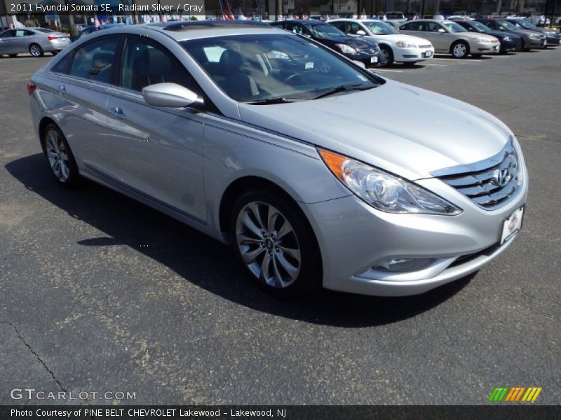 Radiant Silver / Gray 2011 Hyundai Sonata SE