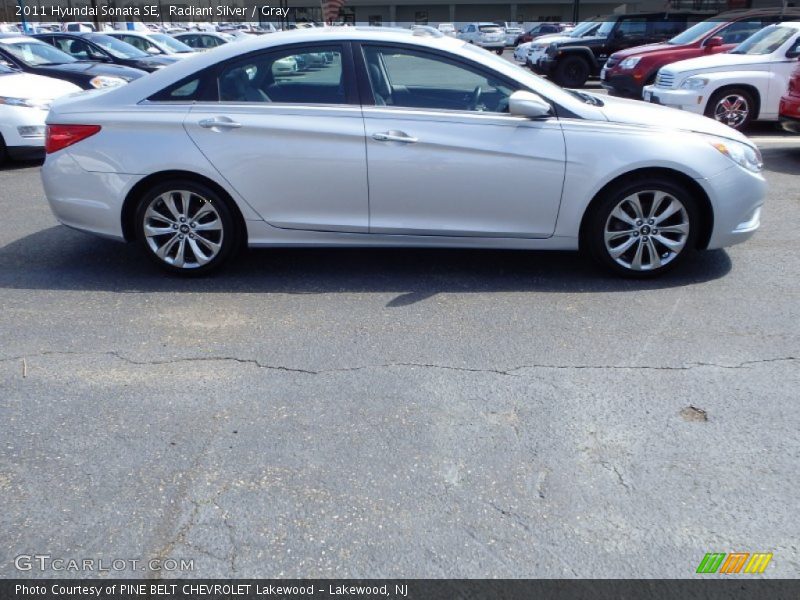 Radiant Silver / Gray 2011 Hyundai Sonata SE