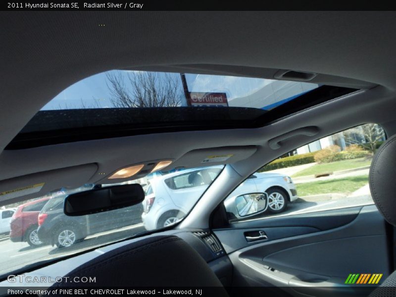 Radiant Silver / Gray 2011 Hyundai Sonata SE