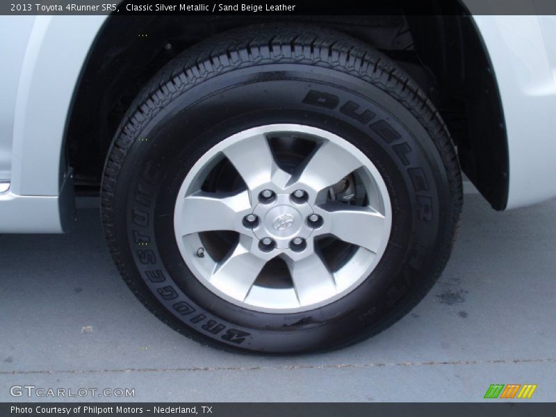 Classic Silver Metallic / Sand Beige Leather 2013 Toyota 4Runner SR5