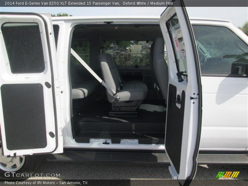 Oxford White / Medium Flint 2014 Ford E-Series Van E350 XLT Extended 15 Passenger Van