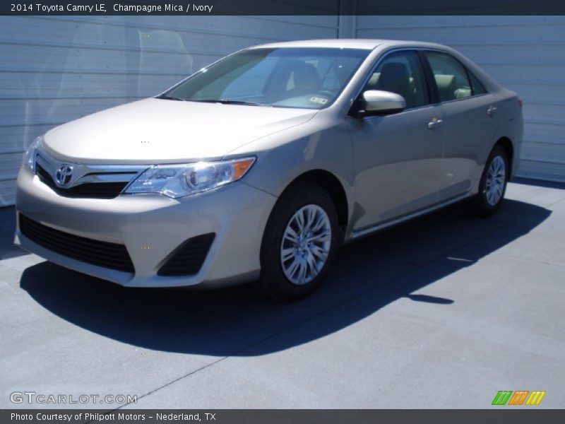Champagne Mica / Ivory 2014 Toyota Camry LE