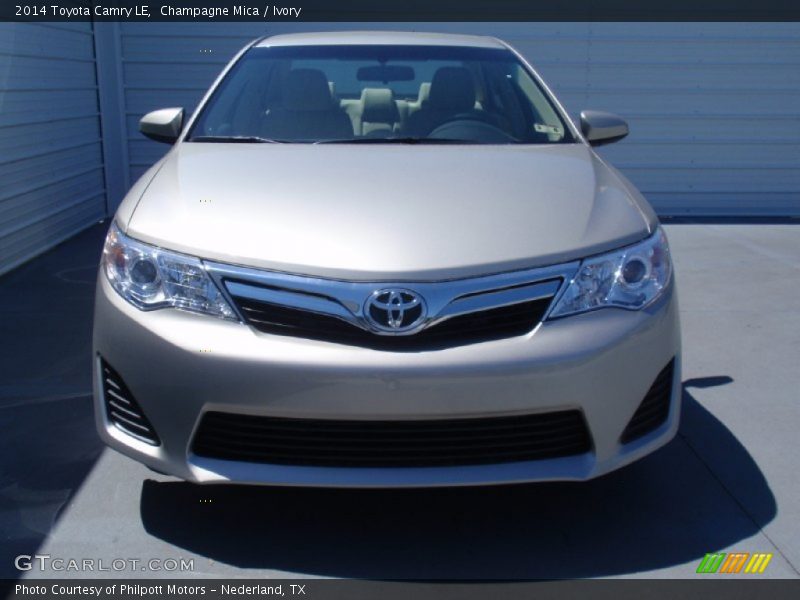 Champagne Mica / Ivory 2014 Toyota Camry LE