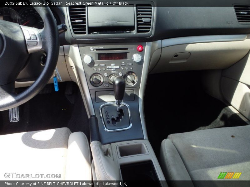 Seacrest Green Metallic / Off Black 2009 Subaru Legacy 2.5i Sedan